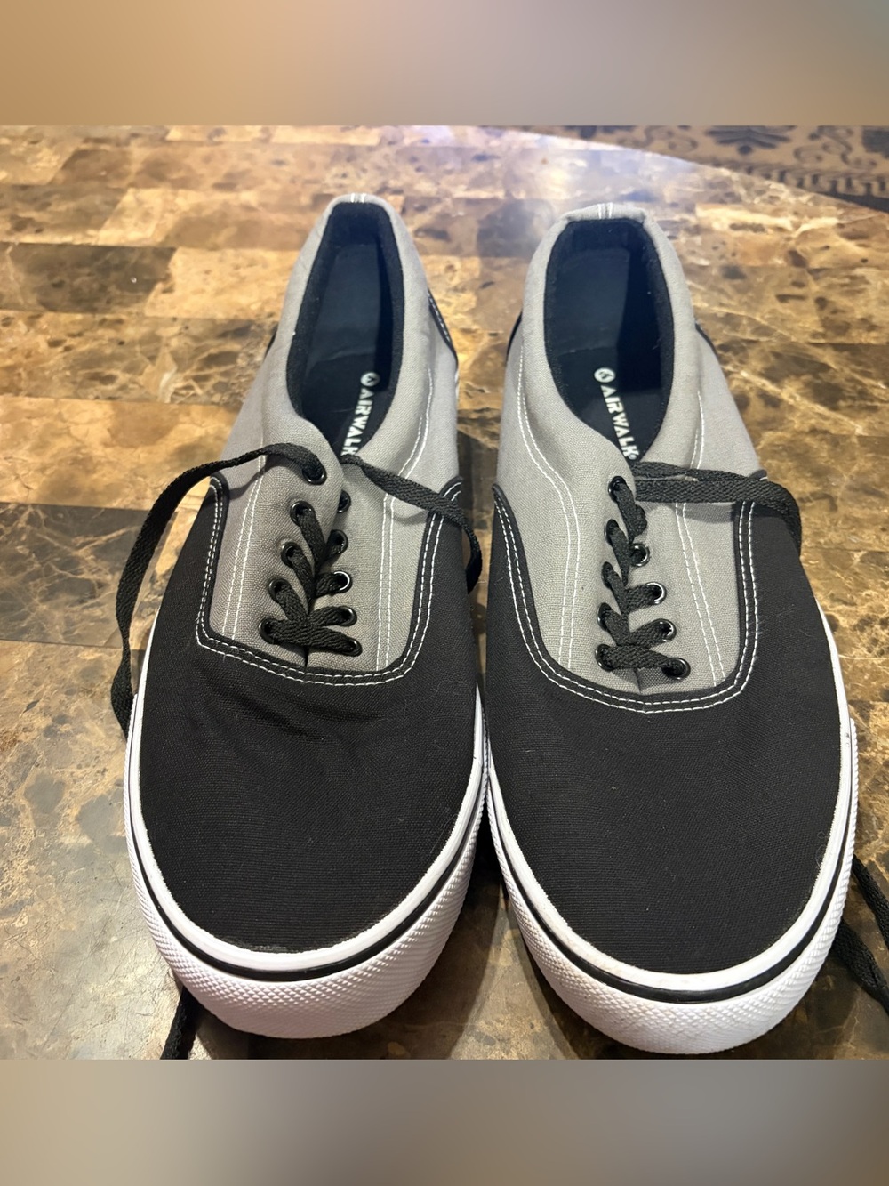 Airwalk sneakers
